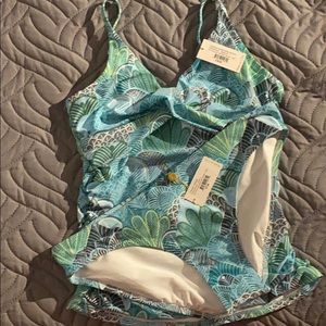 NWT Helen Jon 2pc Bathing Suit - Dominica